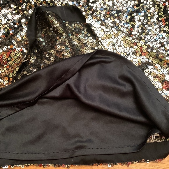 Used Saks Fifth Avenue black sequins dress - Picture 4 of 8